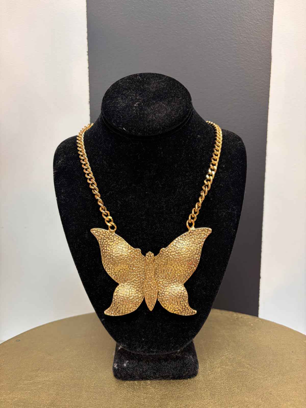 Solid Butterfly Gold Necklace
