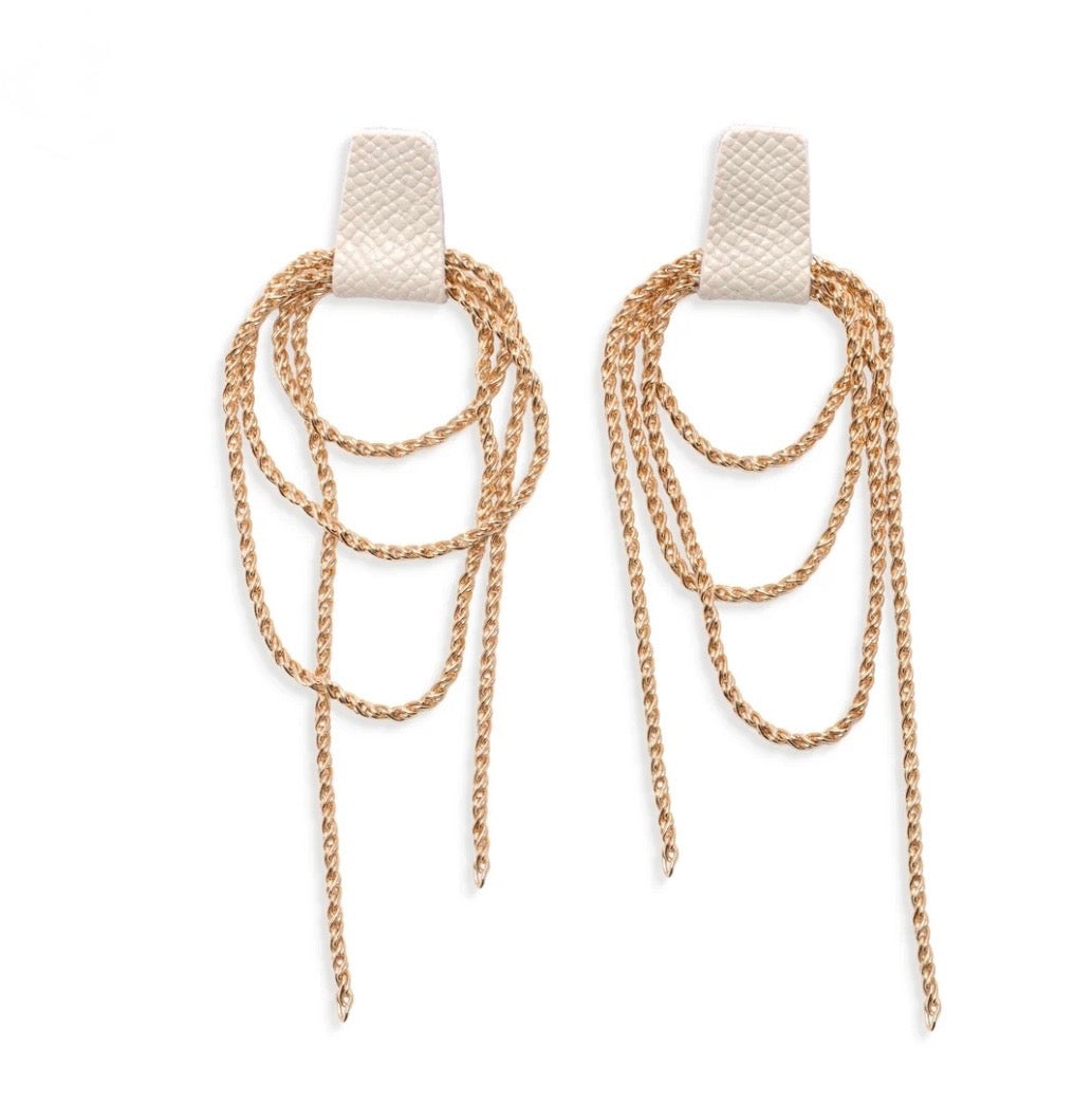 Darla Gold Dangle Chain Earring