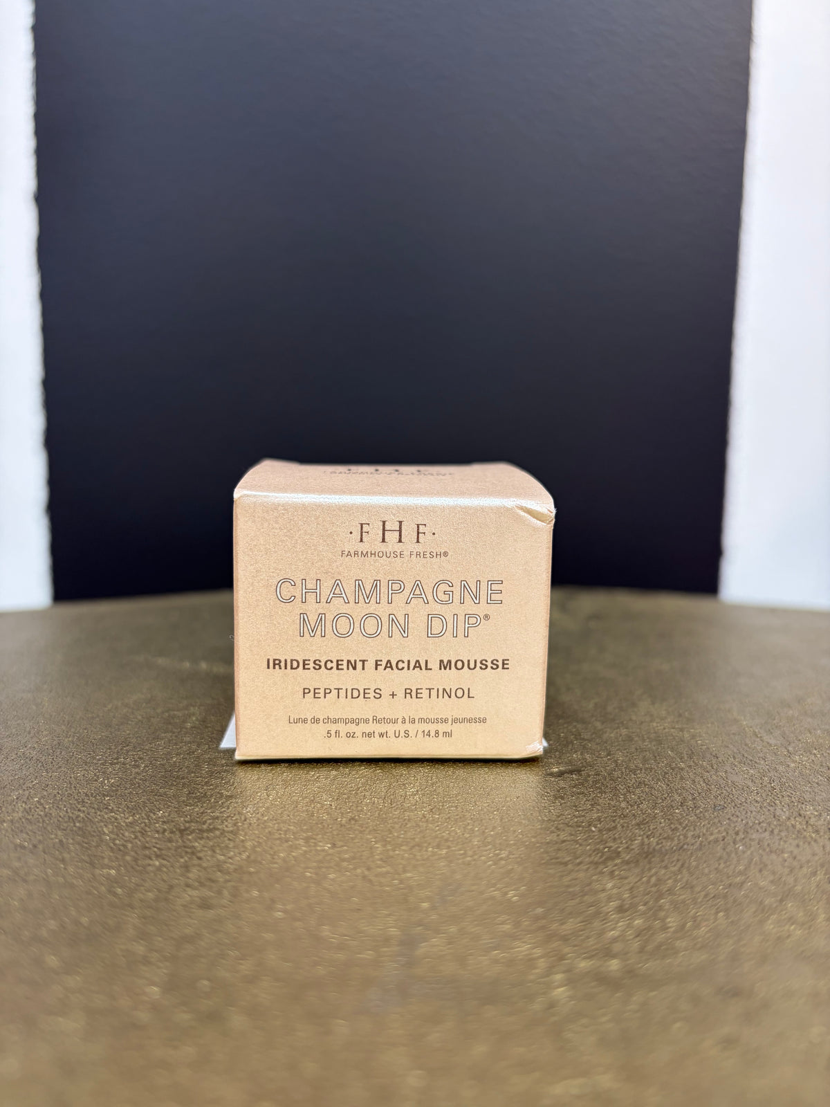 Champagne Mini Iridescent Moon Dip Facial Mousse