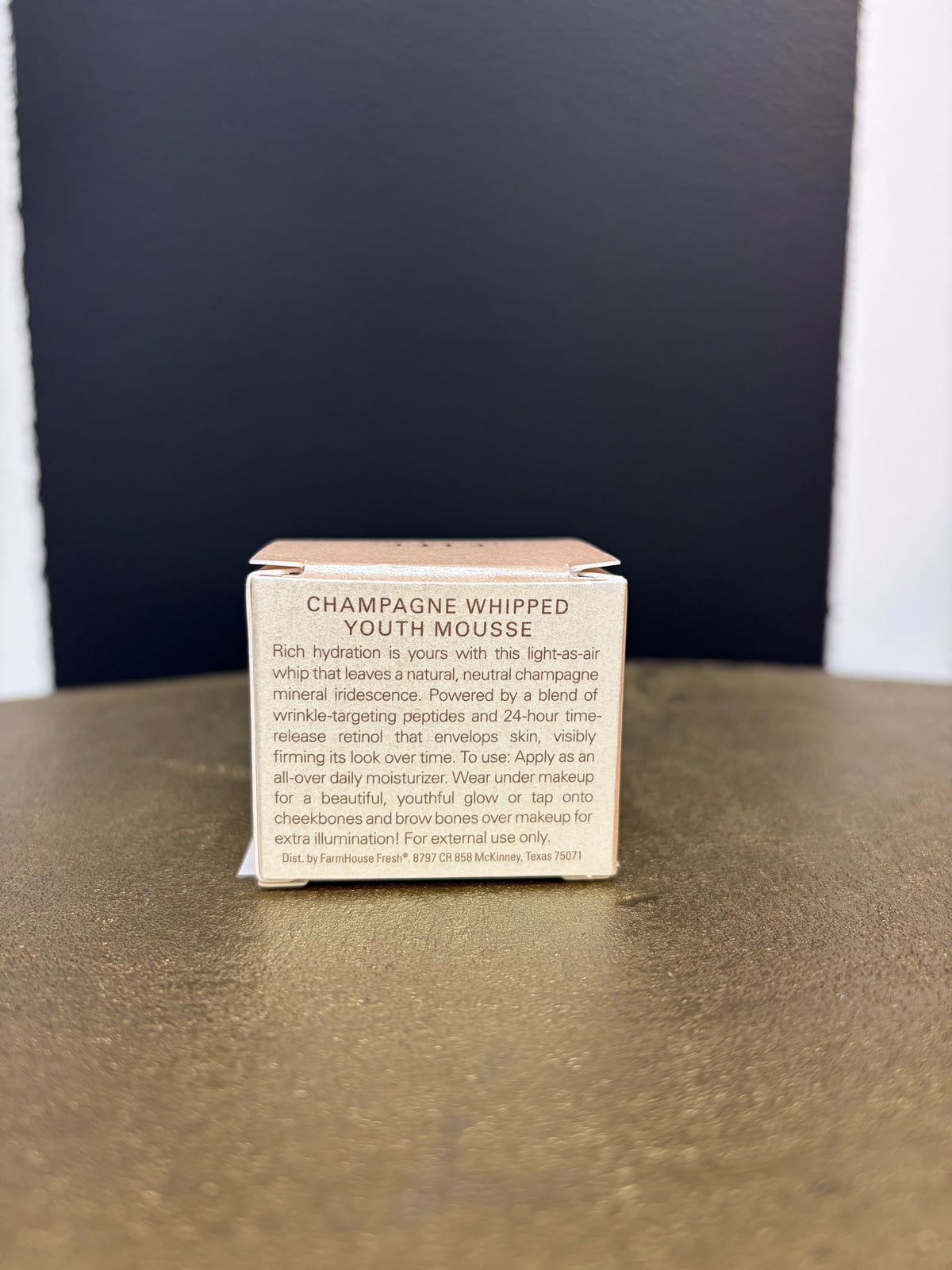Champagne Mini Iridescent Moon Dip Facial Mousse