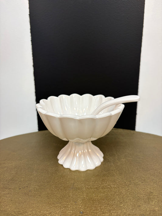VIDA Vienna Mini Pedestal w/ Spoon