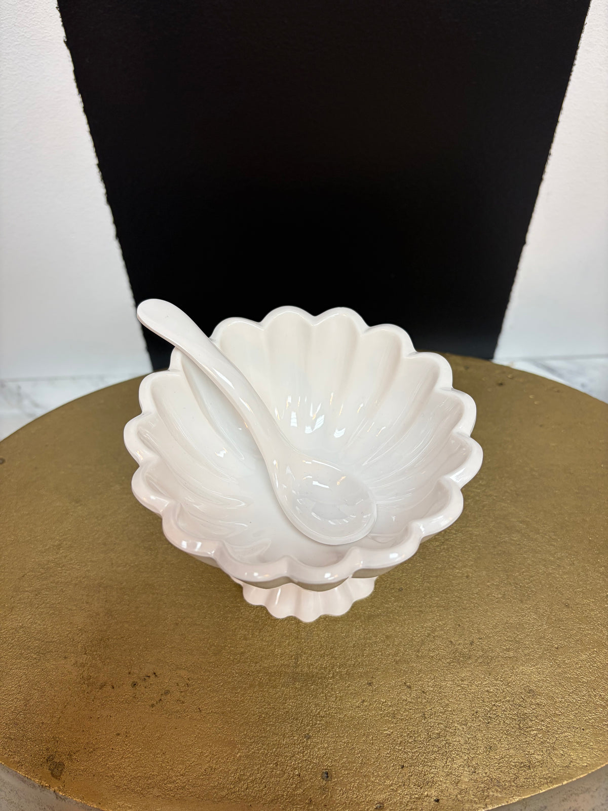 VIDA Vienna Mini Pedestal w/ Spoon