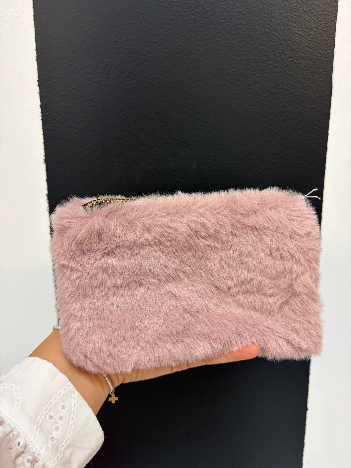 Faux Fur Fabric Zip Pouch 4 Colors