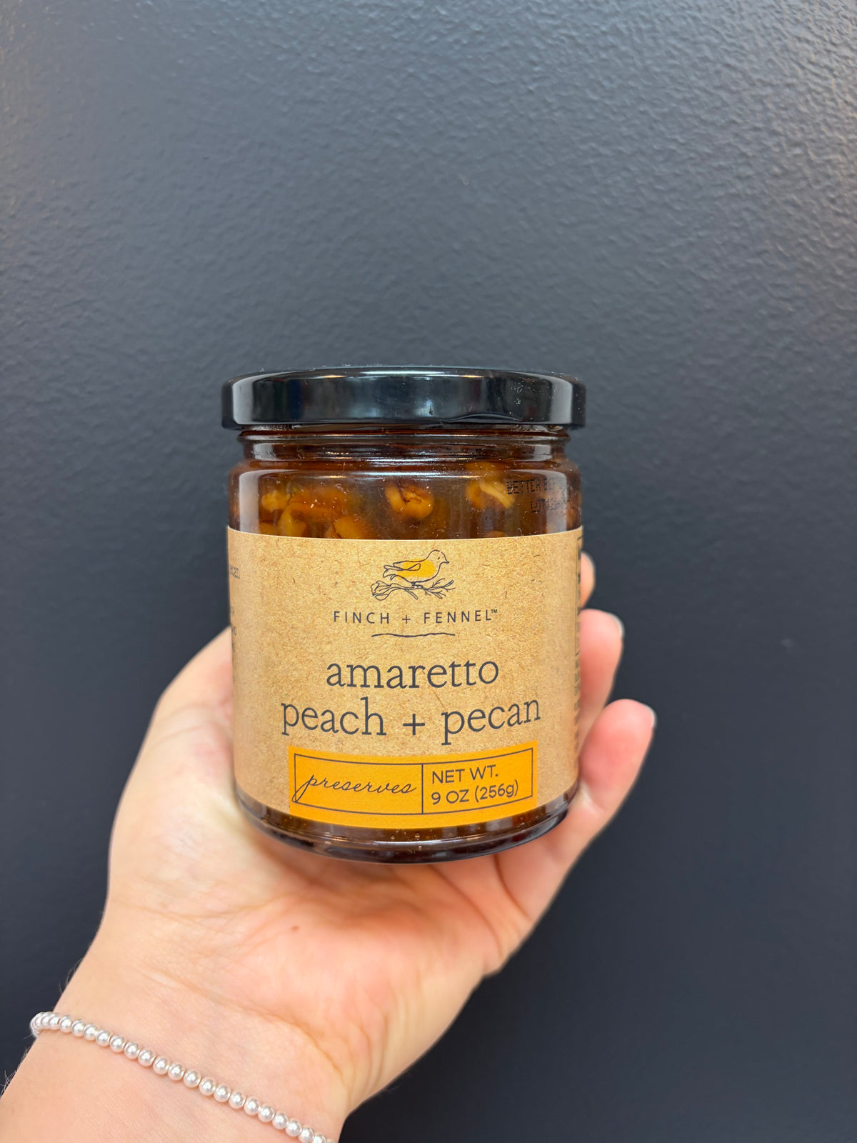 F+F Amaretto Peach Pecan Preserves Jar