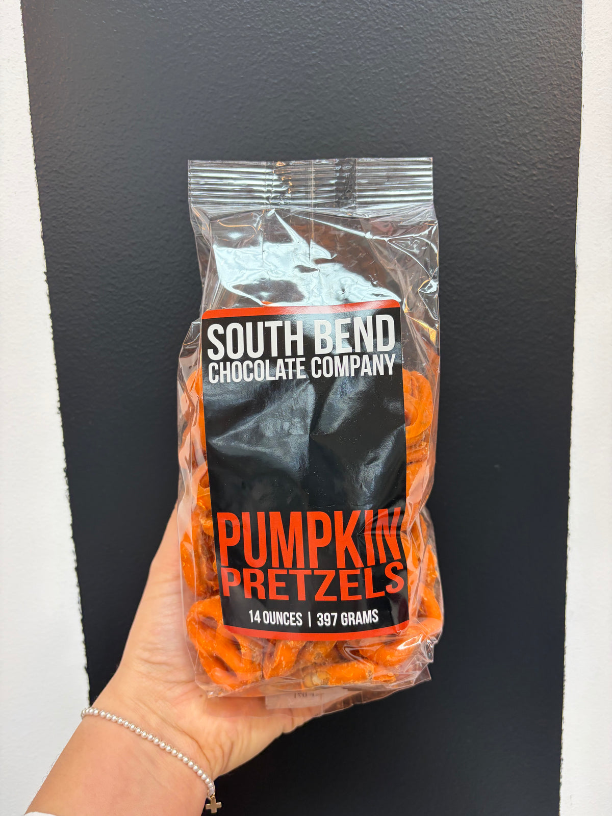 Pumpkin Pretzels